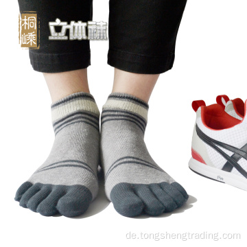 Fünf Zehensocken drei-dimeninaler Sockeln für Männer